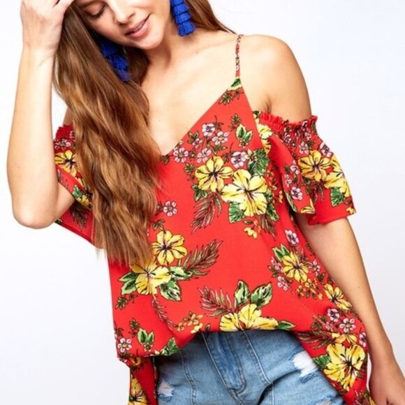 MARIE Red Floral Print Cold Shoulder Top - Picture 4 of 4